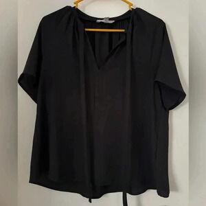 H&M Black Short Sleeve Blouse - Simple & Chic